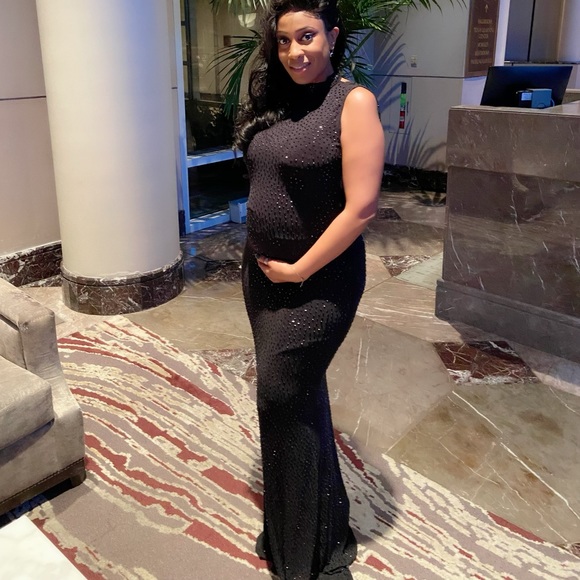 Black Sequin<> Large<> worn once <> 5’5 for reference<> very long - Picture 2 of 3